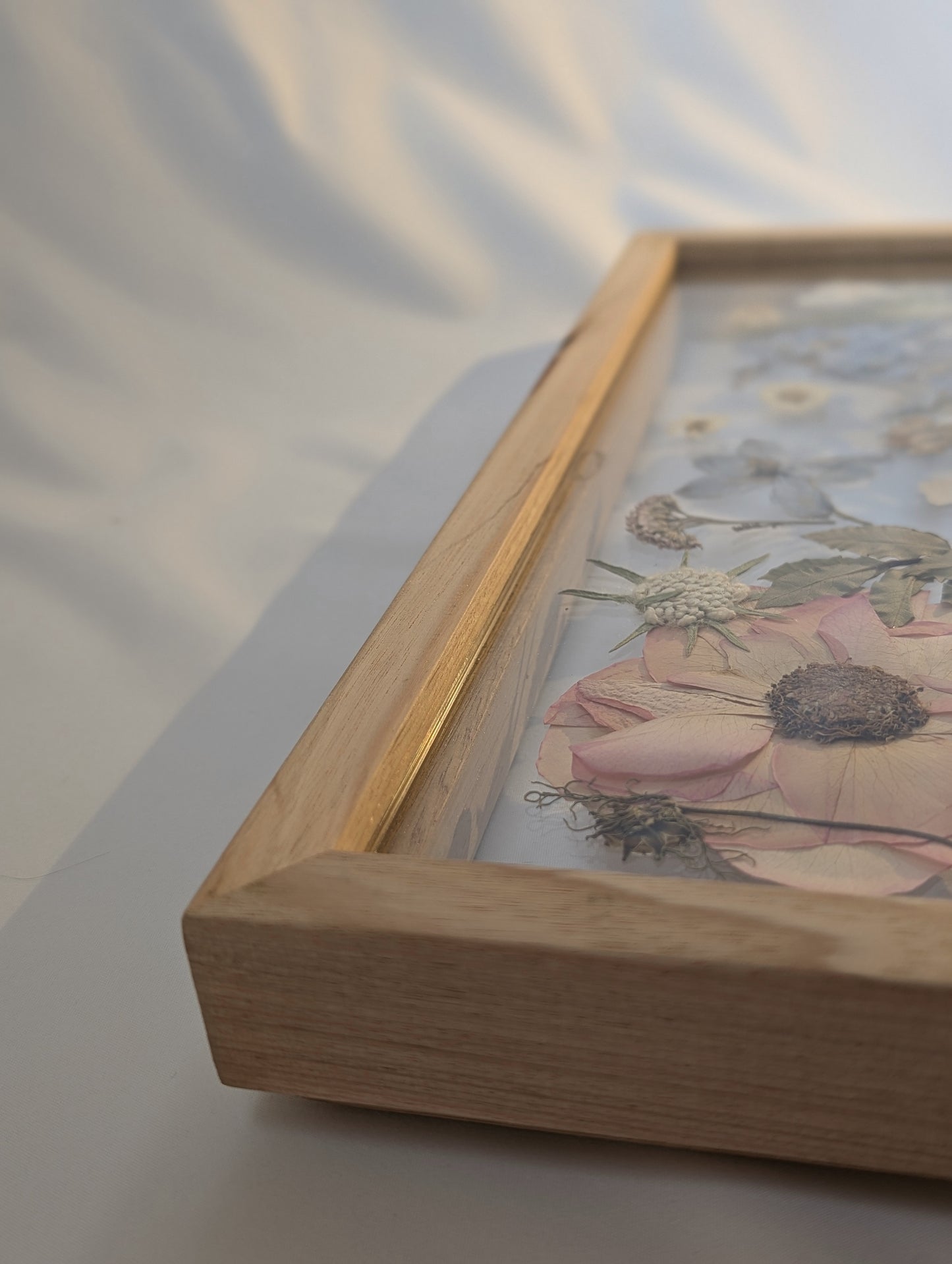 Floating Frame